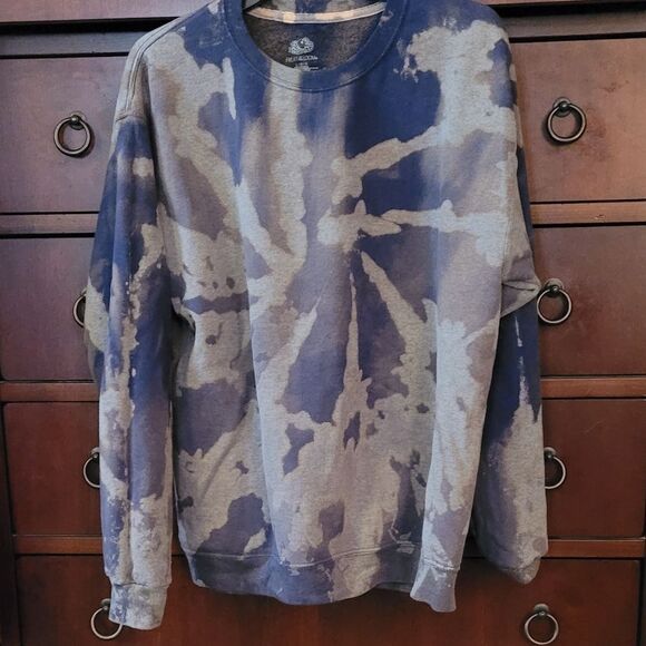 CUSTOM BLUE ACID WASH TIE DYE SWEATSHIRT - Picture 3 of 3